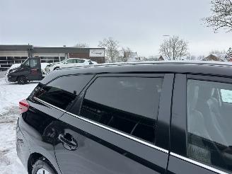 Toyota Auris Touring Sports Gereserveerd 1.8 Hybrid 123pk aut Exe - pano - nap - navi - camera - keyless - front + line + park assist picture 85