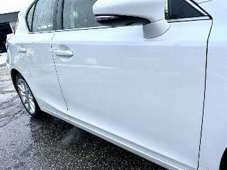 Lexus Ct 200h Hybrid 123pk aut Luxury Line - nap - nav - leer - camera - memory - xenon - pdc v+a - keyless picture 86