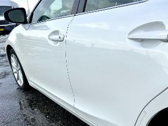 Lexus Ct 200h Hybrid 123pk aut Luxury Line - nap - nav - leer - camera - memory - xenon - pdc v+a - keyless picture 82