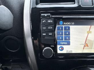 Nissan Micra 1.2i 80pk Connect Edition 5drs - navi - clima - cruise - pdc v+a - licht + regensensor - gebruikerssporen picture 28