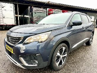 Peugeot 5008 1.2T 131pk 6-traps aut + F1 Crossway 7Pers - navi - leer - virtual - camera v+a - line + side assist - 50dkm picture 2