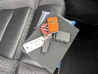 Volvo V-60 2.0 B4 Hybrid 8-traps aut R-Design - nap - virtual - leer - stuur + stoelverw - trekh - front + line + side assist picture 56