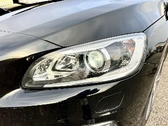 Volvo V-60 2.4 D5 Hybrid aut AWD R-Design - schuifdak - leer - nav - cam - front + line + side assist - harman/kardon picture 106