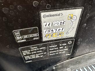 Volvo V-60 2.4 D5 Hybrid aut AWD R-Design - schuifdak - leer - nav - cam - front + line + side assist - harman/kardon picture 10