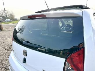 Seat Mii 1.0i 75pk Style Chic 5drs - pano - nap - navi - city safety system - pdc - stoelverw - cruise contr picture 93