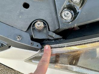 Seat Mii 1.0i 75pk Style Chic 5drs - pano - nap - navi - city safety system - pdc - stoelverw - cruise contr picture 14