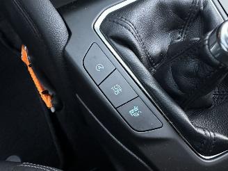 Ford Focus 1.0T EcoBoost 125pk 6-bak Titanium Bus - nap - keyless - front + line assist - trekh - pdc v+a - navi - CarPlay picture 35