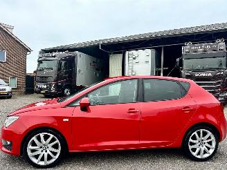 Vaurioauto  passenger cars Seat Ibiza 1.0 EcoTSI 95pk FR Connect 5drs - nap - xenon - led - navi - clima - cruise - pdc v+a - 17 inch lmv - 1e eig - stoelverw 2015/11