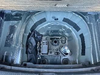 Volkswagen Polo 1.0 TSI 95pk aut + f1 Life 5drs - 69dkm nap - carplay - front + line assist - airco - cruise contr - virtual cockpit picture 54