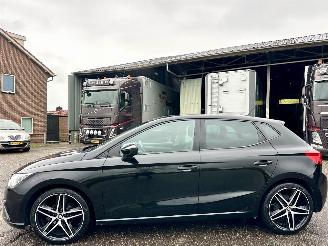 Unfallwagen Seat Ibiza 1.0 TSI 95pk FR Bus Intense - nap - navi - camera - 18 inch - keyless entry + start - front assist - CarPlay 2019/1