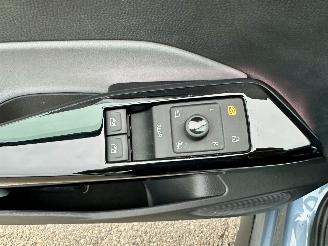 Volkswagen ID.3 Pro 58kWh 145pk aut - 26dkm nap - navi - camera - massage l+r - keyless - front + line assist - pdc v+a picture 44