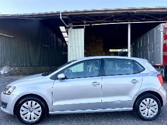 krockskadad bil auto Volkswagen Polo 1.4-16V Comfortl 2010/8