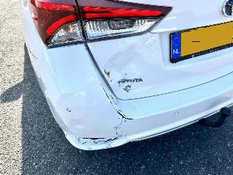 Toyota Auris Touring Sports Gereserveerd 1.8 Hybrid 123pk aut Lease pro - pano - nap - front + line + park assist - keyless entry + start - stoelverw picture 8