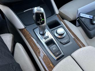 BMW X6 xDrive50i 4.4 TwinTurbo 408pk 8-traps aut + f1 Exe - facelift - hud - 22 inch - softclose - stuurverw - keyless picture 66