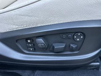 BMW X6 xDrive50i 4.4 TwinTurbo 408pk 8-traps aut + f1 Exe - facelift - hud - 22 inch - softclose - stuurverw - keyless picture 24