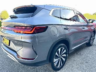 BYD Seal U Gereserveerd 1.5 DM-i Plug-In Hybrid 180pk aut FWD Boost - pano - nap - head up - stuurverw - stoelkoeling - infinity - 360cam - 1e eig picture 5