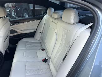 BMW 5-serie 540i 340pk aut M-Sport - schuifdak - nap - head up - stoelkoeling - 360cam - softclose - harman/kardon - performance picture 61