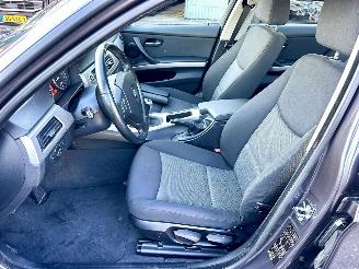BMW 3-serie 318i 2.0 129pk 6-bak Executive sedan - xenon - clima - 58dkm - 19 inch performance + 4x goede hankook picture 47