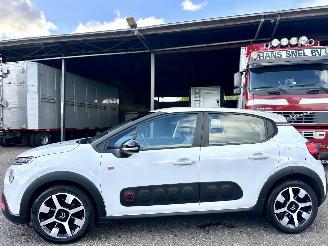 škoda osobní automobily Citroën C3 1.2 PureTech 82pk ELLE - nap - navi - pdc - line assist - lmv - carplay - clima - cruise - grijs dak 2018/5