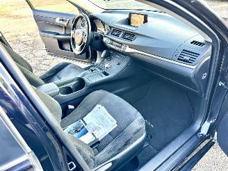 Lexus Ct 200h Hybrid 123pk aut Business Line - nap - navi - camera - dealer onderhouden - licht + regens + dimmend spiegel picture 21