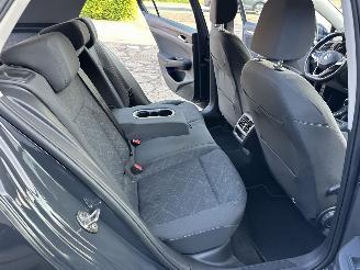 Volkswagen Golf 1.0 TSI 110pk 6-bak Life Edition 5drs - nap - virtual - carplay - front + line assist - sfeerverl - pdc v+a picture 24