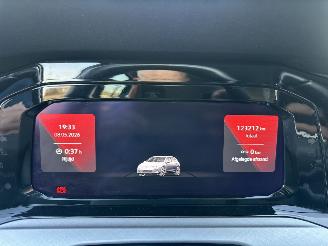 Volkswagen Golf 1.0 TSI 110pk 6-bak Life Edition 5drs - nap - virtual - carplay - front + line assist - sfeerverl - pdc v+a picture 27