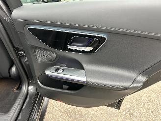 Mercedes C-klasse 200 218pk 9-traps aut + f1 AMG Launch Ed - pano - nap - 360cam - head up - sfeerverl - burmester - carbon - trekh picture 62
