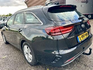 Kia Ceed Sportswagon 1.5 T-GDi 6-bak 160pk DynamicLine - nap - navi - camera - line assist - carplay - pdc - trekh picture 7