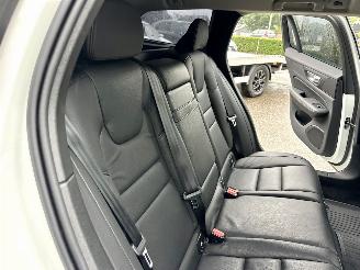 Volvo V-60 2.0 B3 Hybrid 8-traps aut Momentum - 49dkm nap - navi - camera - leer - stoel + stuurverw - CarPlay picture 78
