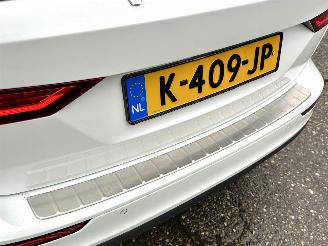 Volvo V-60 2.0 B3 Hybrid 8-traps aut Momentum - 49dkm nap - navi - camera - leer - stoel + stuurverw - CarPlay picture 100