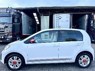 Schadeauto Volkswagen Up! 1.0 beats 2020/11