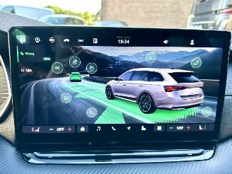Skoda Octavia 1.5 TSI MHEV Aut + f1 Sportline - nap - 1e eig - navi - camera - inkl trekh - stuurverw - front + line + side assist picture 24