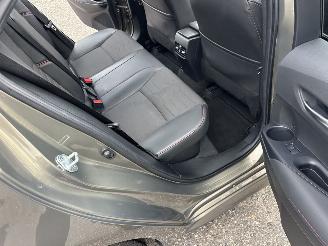 Toyota Corolla 1.8 Hybrid aut + lpg/g3 Executive - 64dkm nap - pano - head up - keyless - kuipstoelen - lpg/g3 onderbouw picture 31