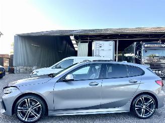 Auto incidentate BMW 1-serie 118i High Exe M-Sport Pro 2022/5