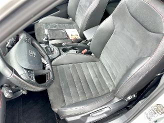 Seat Ibiza 1.0 TSI 95pk FR 5drs - pano - beats - camera - keyless entry + start - front assist - navi - pdc v+a picture 45