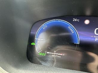 Toyota Corolla Cross Gereserveerd 2.0 High Power Hybrid 197pk aut Launch Ed - nap - leer - 360cam - jbl - stuurverw - front/line/side assist picture 49
