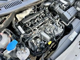 Volkswagen Caddy maxi 2.0 TDI L2H1 BMT Easyline - nap - 2018 - schuifdeur - klapdeuren - elektr pakket - rondom beschadigt picture 9
