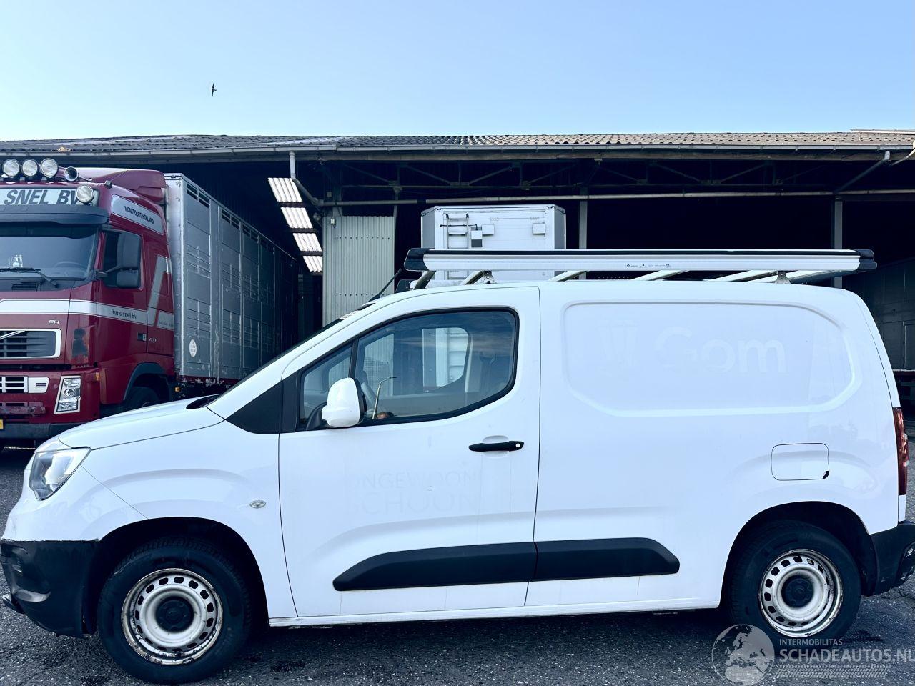 Opel Combo 1.5D 76pk euro.6 L1/H1 Edition - nap - airco - cruise - imperiaal - schuifdeur - klapdeuren - elektr pakket