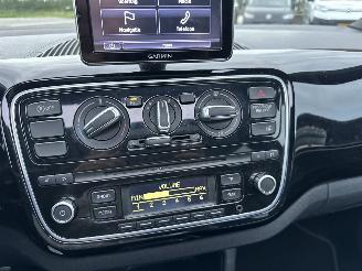 Volkswagen Up! gereserveerd 1.0 60pk High Up! Bluem. 5drs - nap - pano  - leer - stoelverw - airco - cruise - pdc - privacy glass picture 34