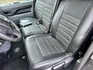 Opel Vivaro E Combi 75kWh 136pk aut 9-Pers lang - nap - pano - 1e eig - leer - airco - cruise - pdc - privacy glass picture 17