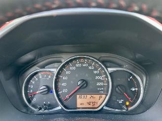 Toyota Yaris 1.3 VVT-i 99pk aut + f1 Dynamic - 48dkm nap - 1e eig - navi - cam - pdc v+a - airco - cruise - parelmoer picture 24