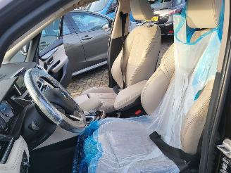 BMW 2-serie 218I ACTIVE TOURER High Executive picture 18