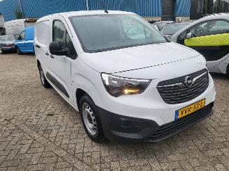 begagnad bil bedrijf Opel Combo Opel Combo benzine 1.2 PureTech 110 S&S Lengte 2 2023/5
