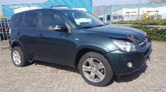 Schadeauto Toyota Rav-4 3X Rav-4 2.2 MET O.A  D-4d D-cat 4x4 130 Kw 1 e eigen 55000 km EXECUTIVE 2010/3