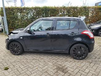 Suzuki Swift 1.2 Comfort EASY COOL 1e eigenaar 120 d km geen wok picture 3
