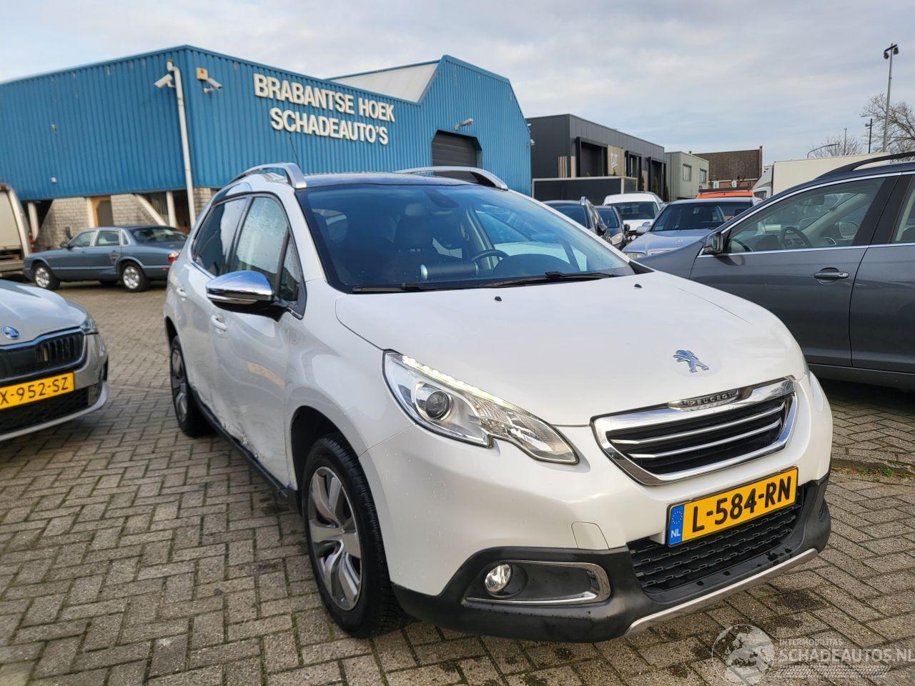 Peugeot 2008 AUTOMAAT 1.6 VTi Allure leer,pann,navi, rijdbaar