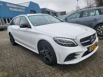 Schadeauto Mercedes C-klasse  2019/11