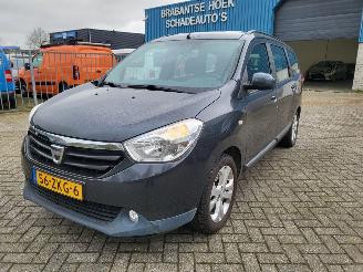 Damaged car Dacia Lodgy 7 PERSOONS Lodgy - 1.2 TCe Ambiance , Airco, Multimediasysteem, Bluetooth, 1e EIGENAAR 2013/2