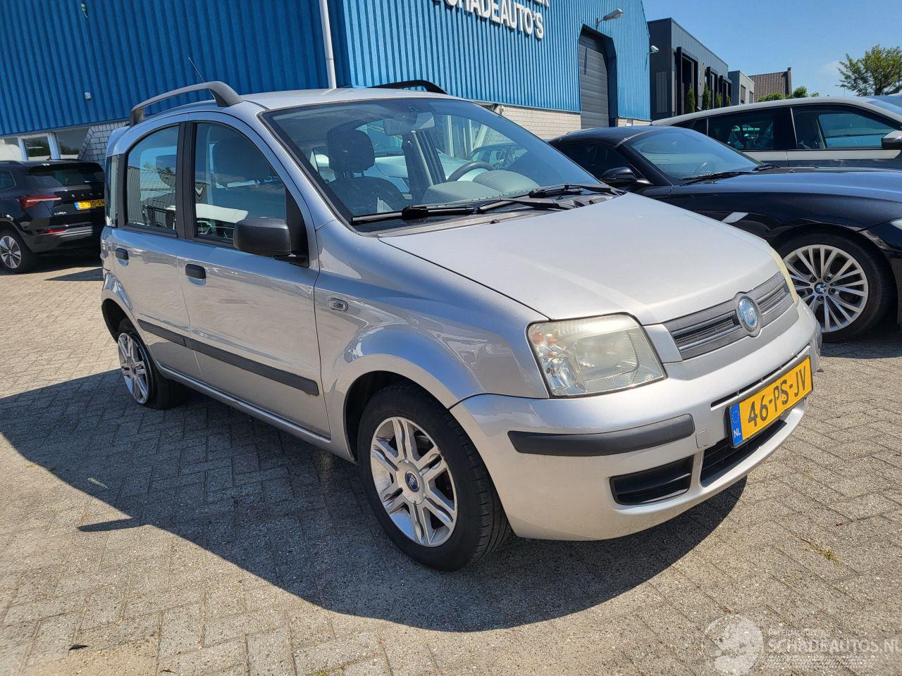 Fiat Panda AUTOMAAT  1.2 Emotion cool