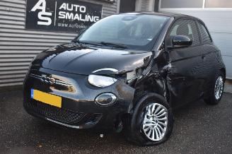 Auto incidentate Fiat 500E 42Kwh 118Pk *Navi/Clima 2024/5